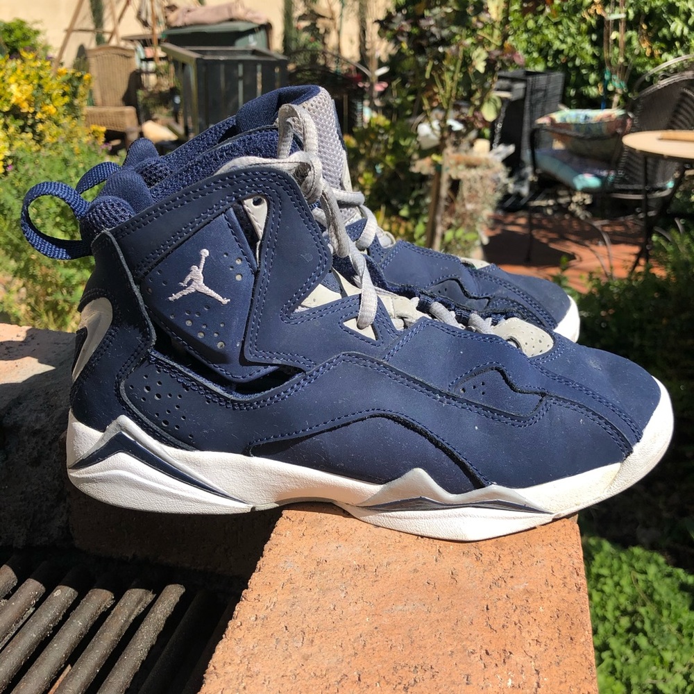 Jordan True Flight Navy GS